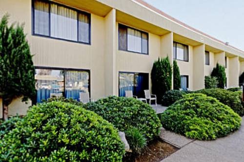Red Roof Inn Fresno - Yosemite Gateway 004
